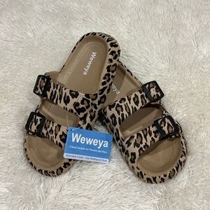 Weweya Sandals Women Leopard - Pillow Slippers Double Buckle Slides Sz 9 NWT